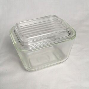Vintage Pyrex Mini Fridge Container w/ Lid Clear Glass Model 501B Made in USA